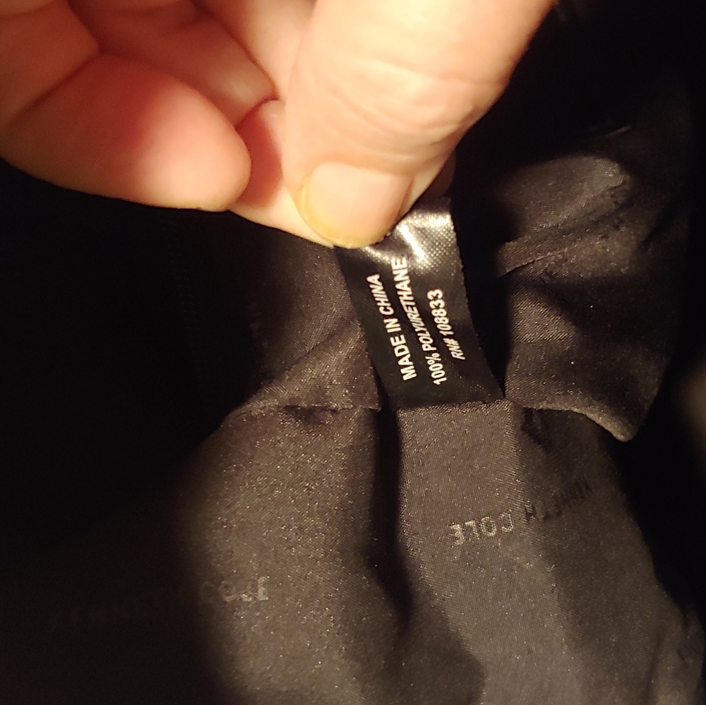 Kenneth Cole Reaction Backpack - Picture 3 of 6